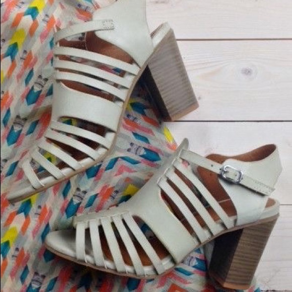 Distressed Leather Fisherman Huarache Heel Sandal - Picture 13 of 16